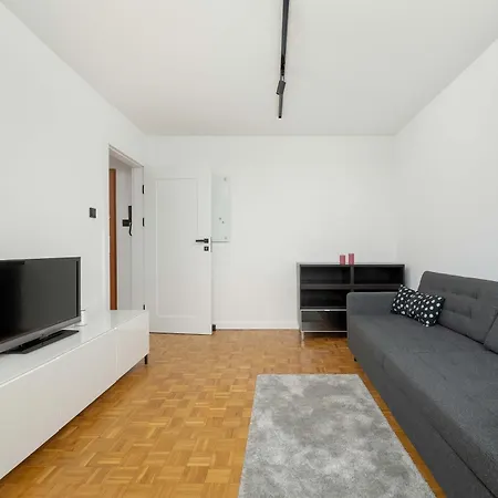 شقة Przytulny Apartament Z Wanna Blisko Parku I Stawu We Wroclawiu By Renters *